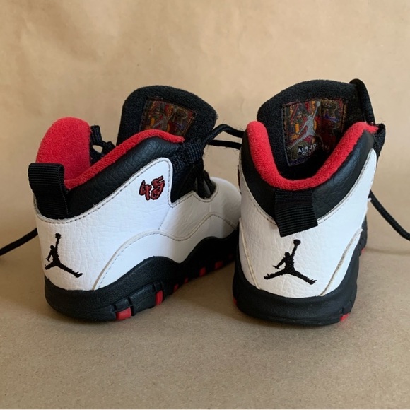 Toddler Retro Jordan 10s size 6 - Picture 10 of 14